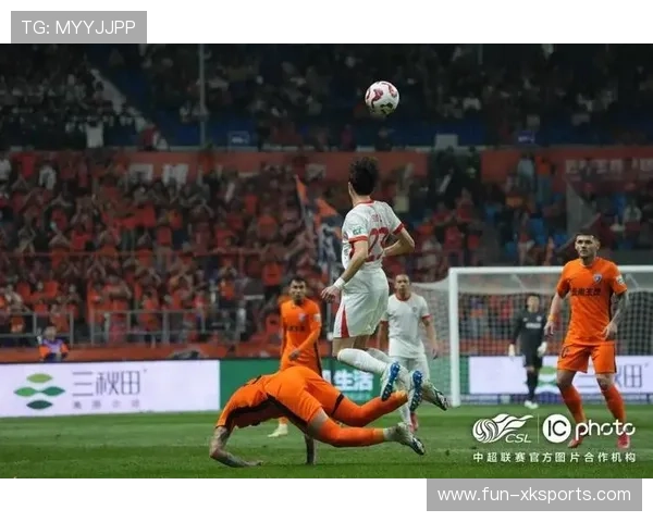 云南玉昆角球战术变化丰富，一度制造极大威胁